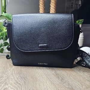 Calvin Klein Elegant Black Crossbody Bag